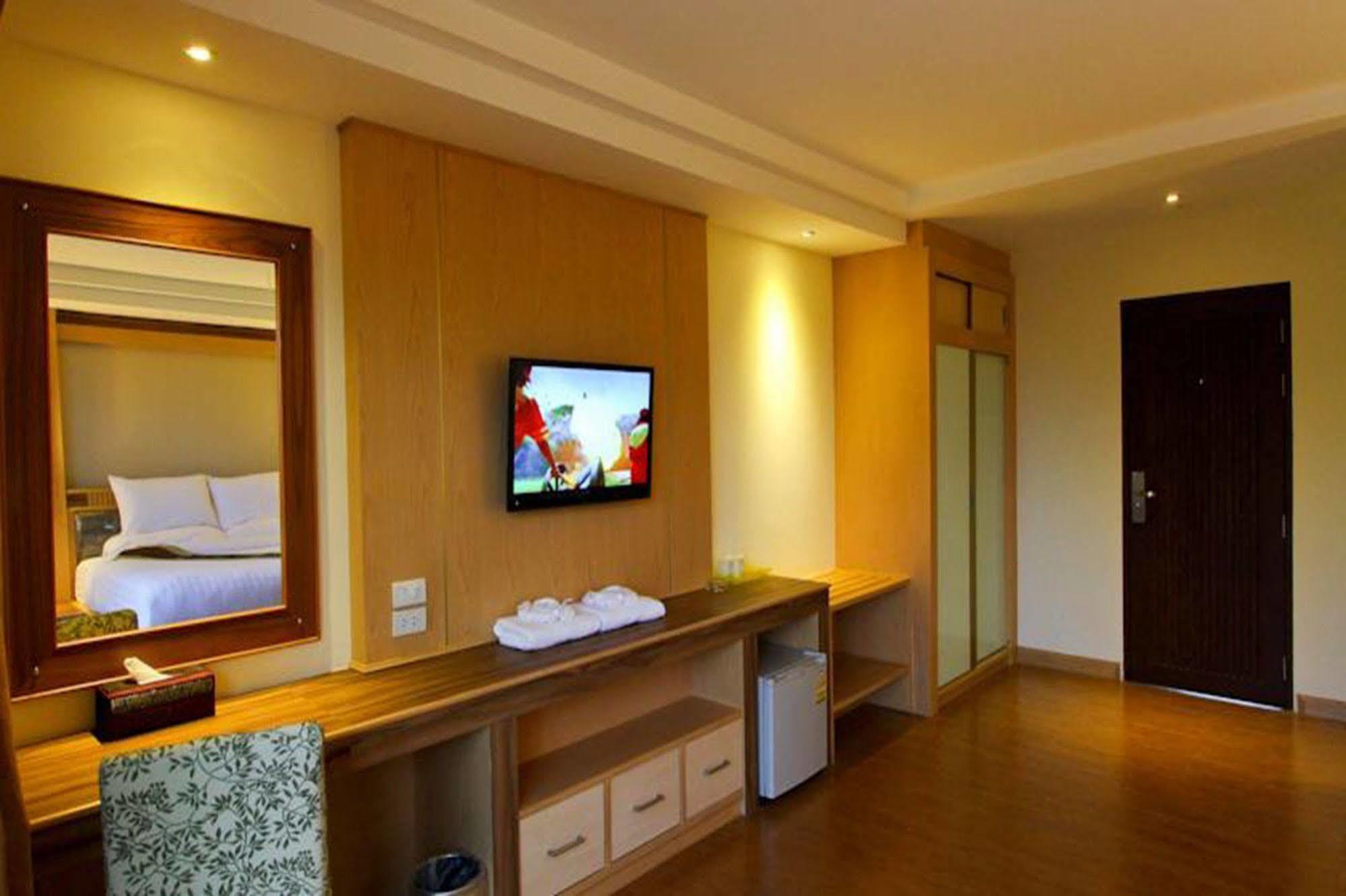 Kitlada Hotel Udonthani Exterior foto